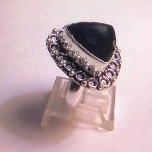 Black Onyx 925 Sterling Silver Ring - Picture 2 of 3